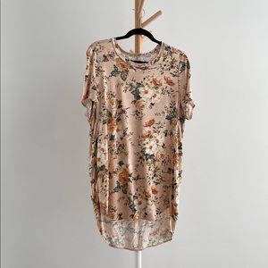Aritzia Wilfred Capucine T-Shirt. Multi. Size L